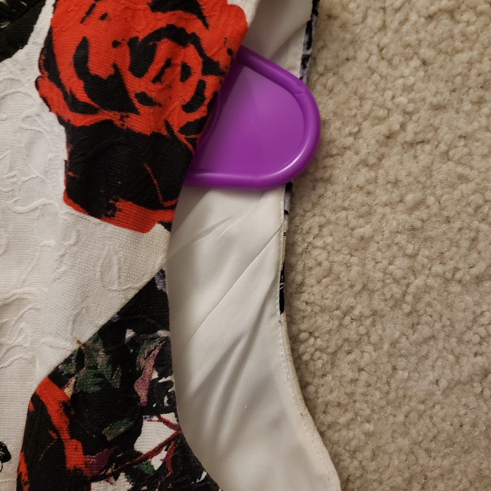 Adrianna Papell floral dress - Picture 9 of 16